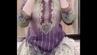 ���ෙහෙකාරිය මනඃකල්පිත සැබෑ එන