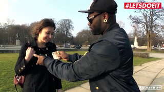 ���ታያል ባስ - #Meggie Marika - ላይ ይታያል Brunette ሰፋ Drilled በዚያ አውቶቡስ ነው ቅድሚያ የሚሰጡዋቸውን Cock