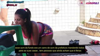 Nerātns sieva pilna ragveida pēc treniņa sēdēja yummy, apdāvināts veikt piena incītis