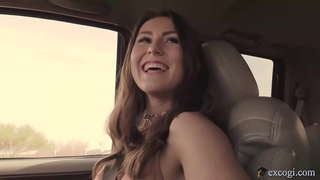 20yo Paige Owens debitē porno stardom ar flasher dicking! Viņa nevarēja &amp; #039;t gaidīt, lai flash viņas ideāls dabas krūtis, trieciens gailis &amp; amp; cum kā zvaigzne ar mūsu burvju nūjiņu! Pilns Video ExCoGi.com!