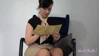 Store Pupp MILF flyvertinne Wanilianna - Upskirt, Truser og Strømper