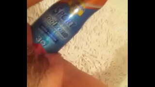 با suncream بطری