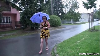 Nobriedis Mamma Un Tīņu lesbietes spēlējas viens otru