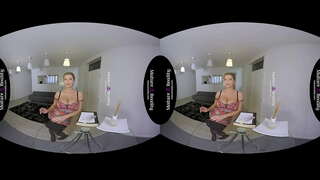 Zrela stvarnost - Žena s velikim grudima jaše na član Stanar