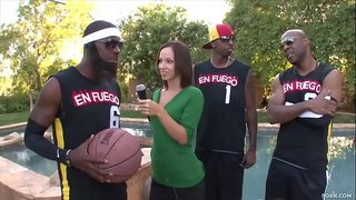 Jada Stevens ja Emy Reyes