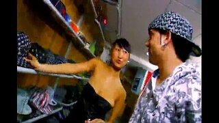 Sharon Lee is fucked deur'n spanjaard in sy winkel