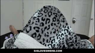 ���्यारा जवान गोरा किशोर Stepsister हैलोवीन लागि Fuck Stepbro POV