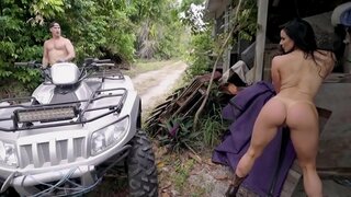 BANGBROS - Неверојатна Колекција На Cougar Порно Филмот Smokin&#039; Жешки Бебе Kendra Страст (1 од 3)